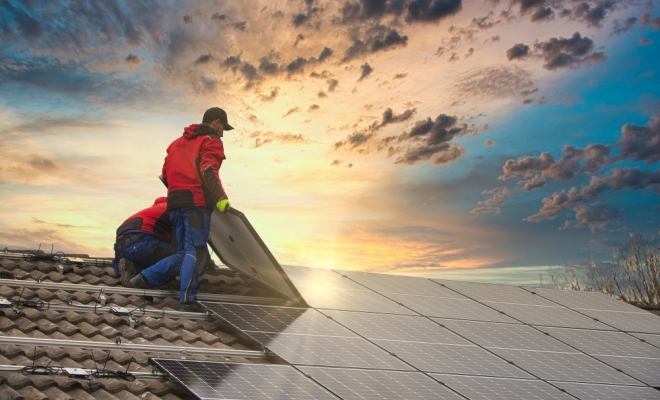 Installation de panneaux photovoltaïques, Bormes-les-Mimosas, Cerrone Sud Technique